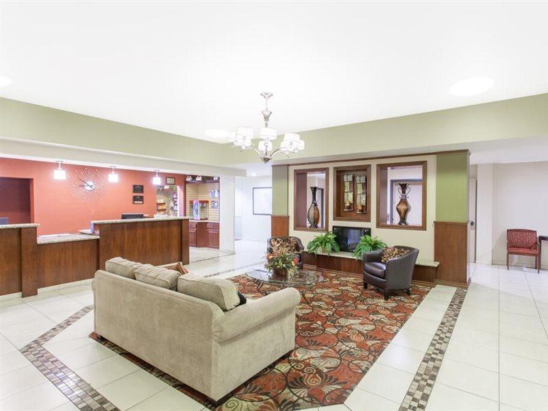 Ramada By Wyndham Northwest 3* Fresno