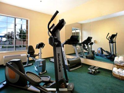 Ramada By Wyndham Northwest Hotel 3*